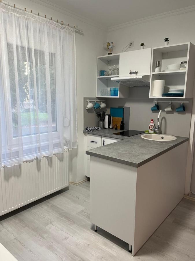 City Center Apartman 2. Nagykanizsa Buitenkant foto