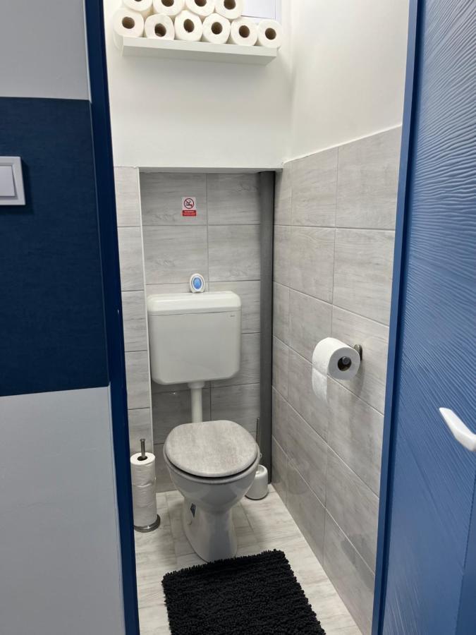 City Center Apartman 2. Nagykanizsa Buitenkant foto